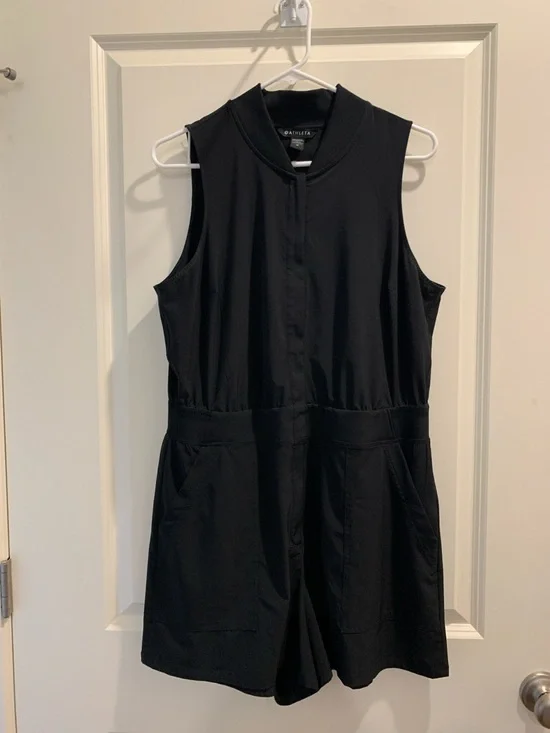 Athleta Black Sleeveless Tailored Shorts Romper - Picture 2 of 5